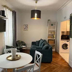 top-apartment-the-avenue-ternes.fr-paris.fr/