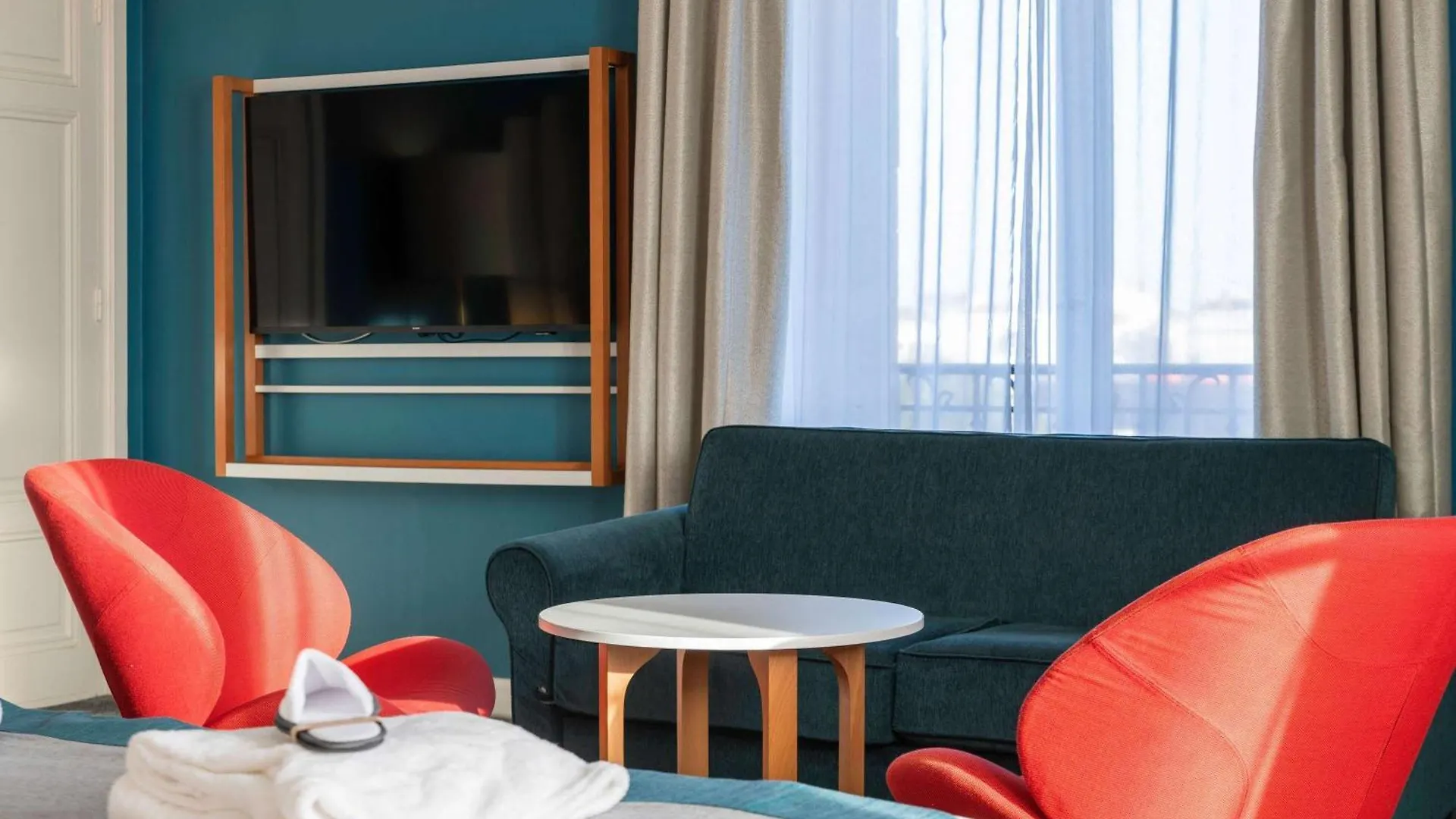 Mercure Lyon Centre Chateau Perrache Hotel